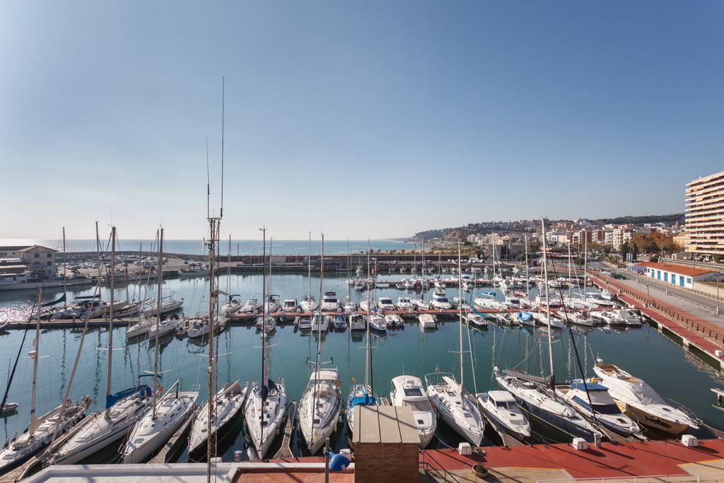 Arenyslux II Apartment Arenys de Mar ภายนอก รูปภาพ